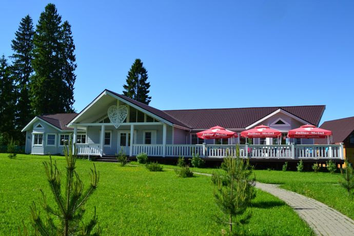 Imagen general del Hotel Tuchkovo Spa. Foto 1