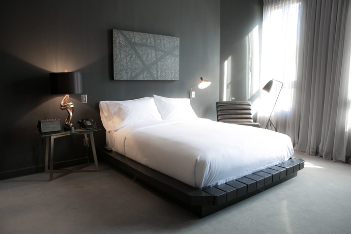 Imagen de la habitación del Hotel Tuck. Foto 10