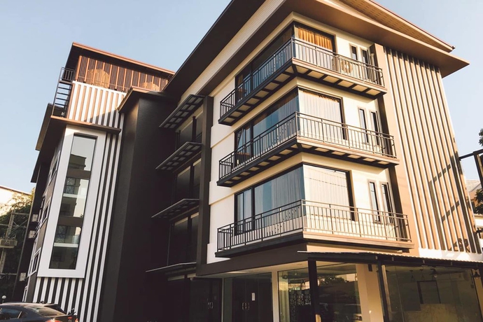 Imagen de los exteriores del Hotel Tuck Me In. Foto 19