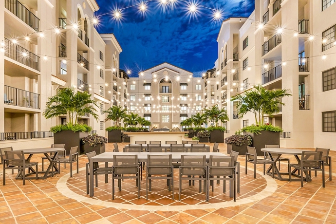 Imagen general del Hotel Tucker at Gables Grand Plaza Miami. Foto 1