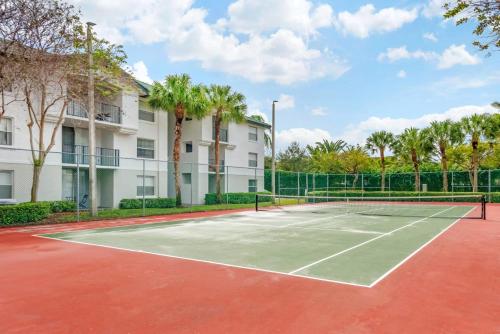 Imagen general del Hotel Tucker at Palm Trace Landings Fort Lauderdale. Foto 7