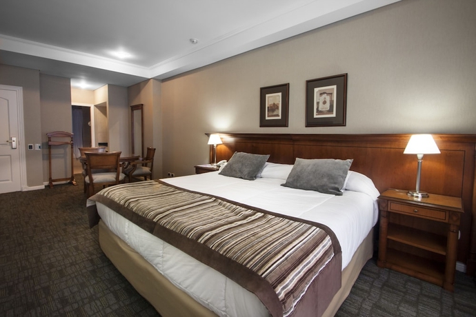 Imagen de la habitación del Hotel Tucum&aacute;n Center. Foto 2