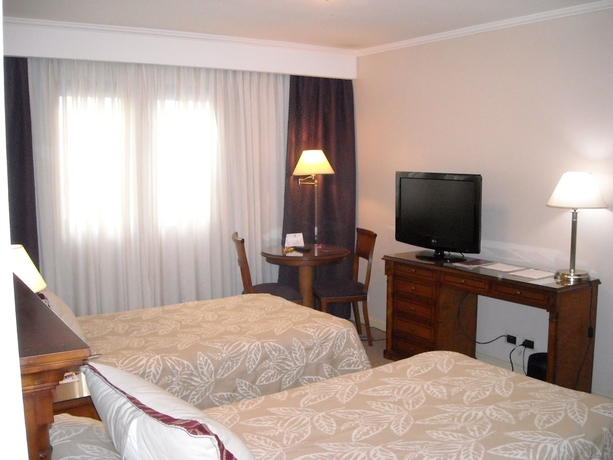 Imagen de la habitación del Hotel Tucum&aacute;n Center. Foto 5