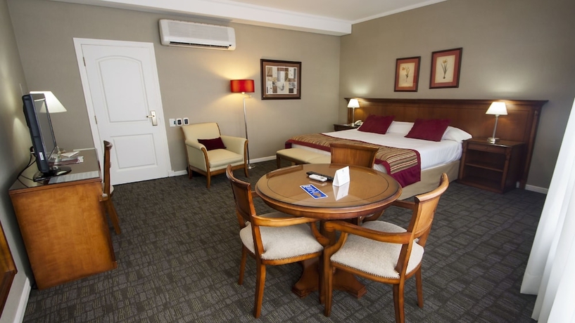 Imagen de la habitación del Hotel Tucum&aacute;n Center. Foto 7