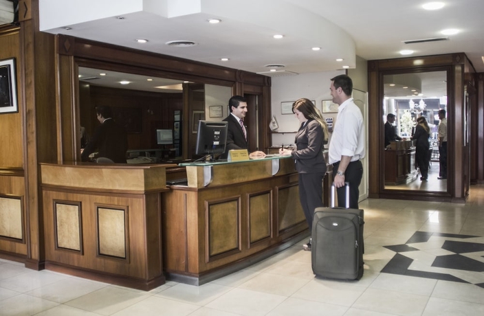 Imagen de los interiores del Hotel Tucum&aacute;n Center. Foto 16