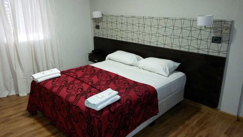 Imagen de la habitación del Hotel Tucumán Palace. Foto 7