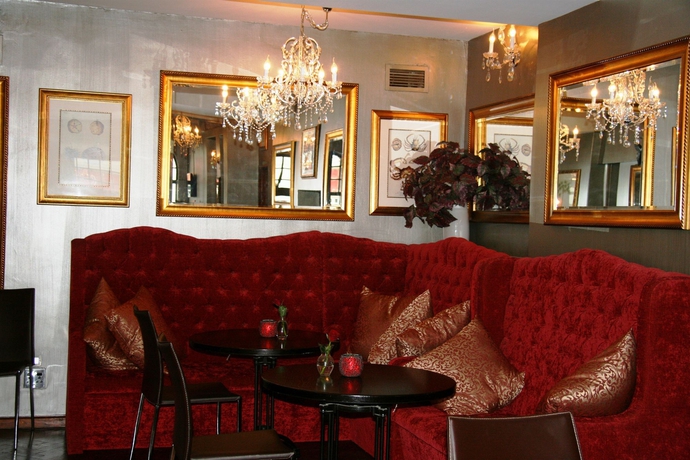 Imagen del bar/restaurante del Hotel Tudor, Cape Town. Foto 1