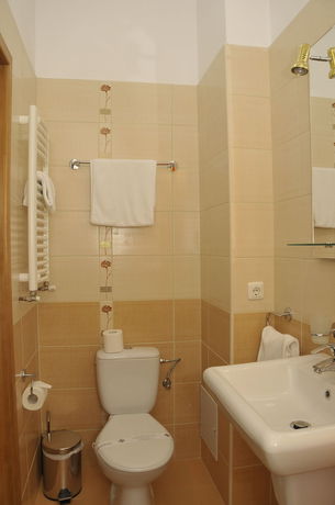 Imagen de la habitación del Hotel Tudor. Foto 7