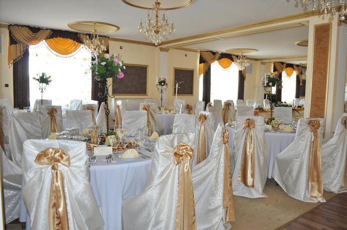 Imagen del bar/restaurante del Hotel Tudor. Foto 3