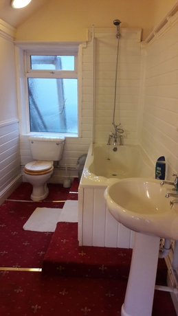 Imagen de la habitación del Hotel Tudor House. Foto 5