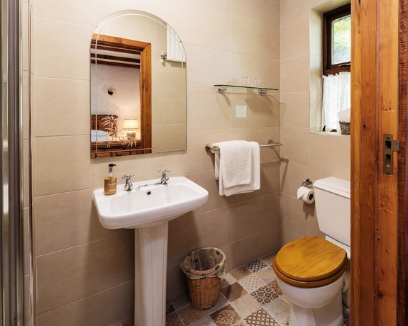 Imagen de la habitación del Hotel Tudor Lodge, Glendalough. Foto 14