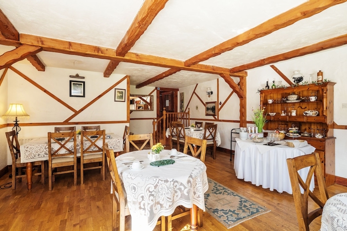 Imagen del bar/restaurante del Hotel Tudor Lodge, Glendalough. Foto 3