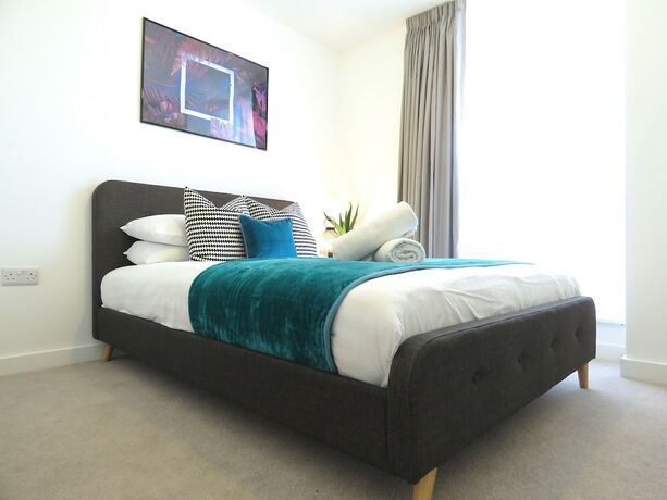 Imagen general del Hotel Tudors eSuite Grand Central Aparthotel. Foto 1