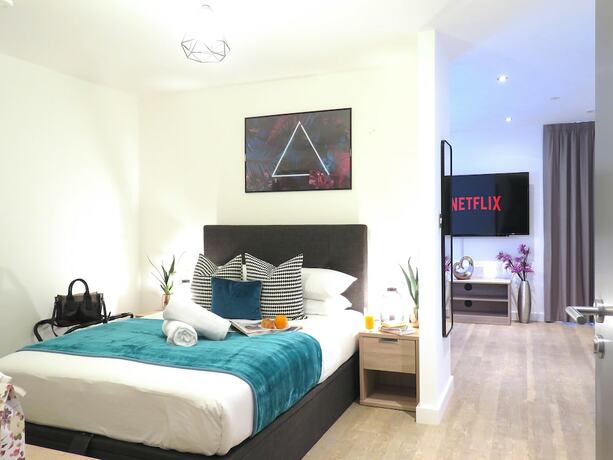 Imagen de la habitación del Hotel Tudors eSuite Grand Central Aparthotel. Foto 12