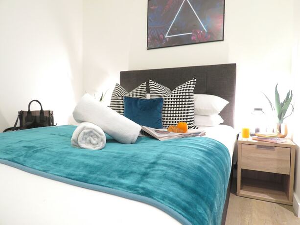Imagen general del Hotel Tudors eSuite Grand Central Aparthotel. Foto 6