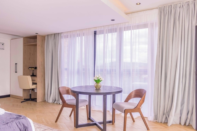 Imagen de la habitación del Hotel Tufaha Resort. Foto 3