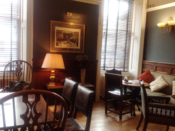 Imagen de los interiores del Hotel Tufton Arms. Foto 15