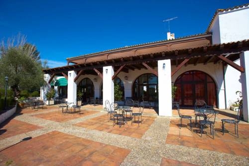 Imagen general del Hotel Tugasa Las Truchas. Foto 9