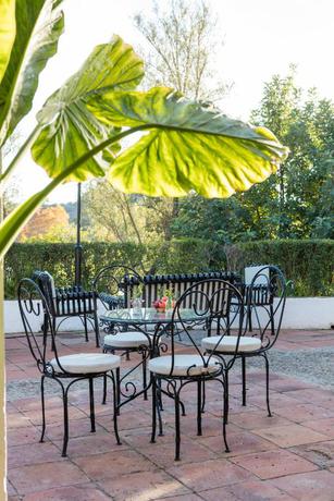 Imagen del bar/restaurante del Hotel Tugasa Las Truchas. Foto 2