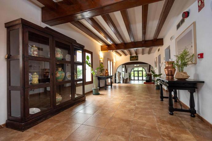 Imagen de los interiores del Hotel Tugasa Las Truchas. Foto 23