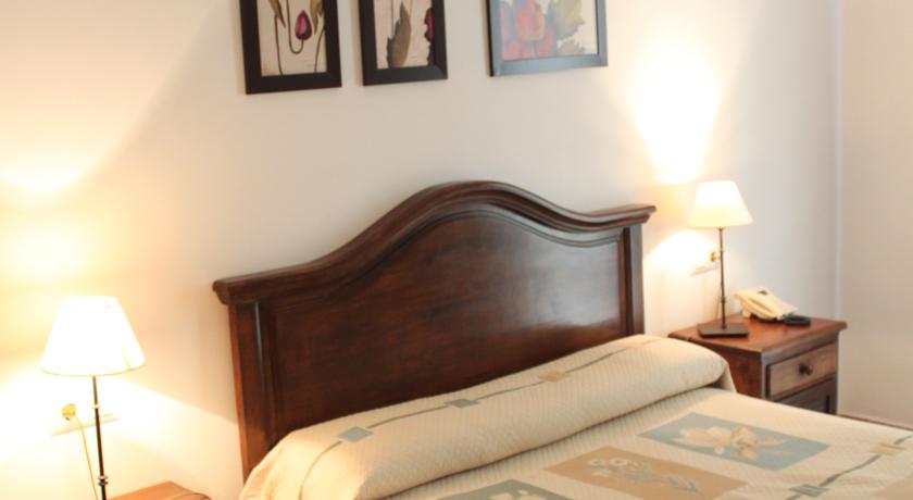 Imagen general del Hotel Tugasa Sierra Y Cal. Foto 7