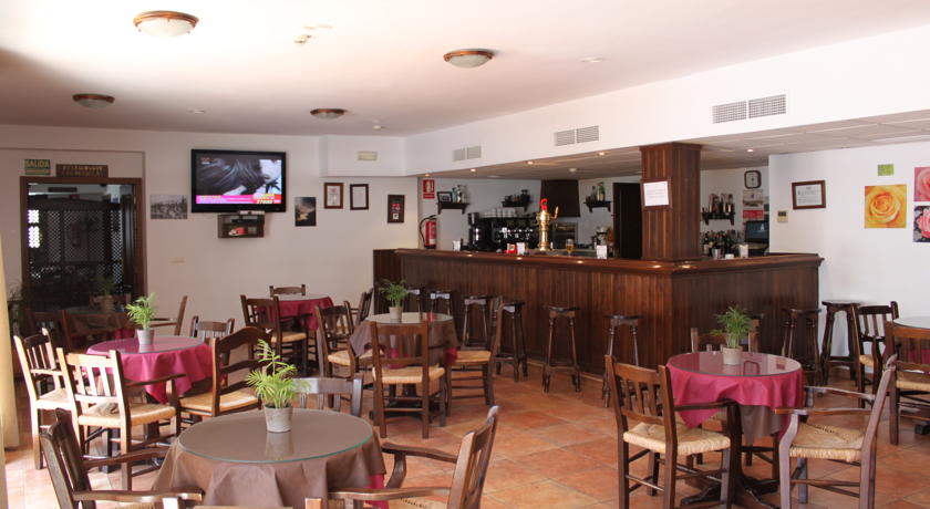 Imagen general del Hotel Tugasa Sierra Y Cal. Foto 8