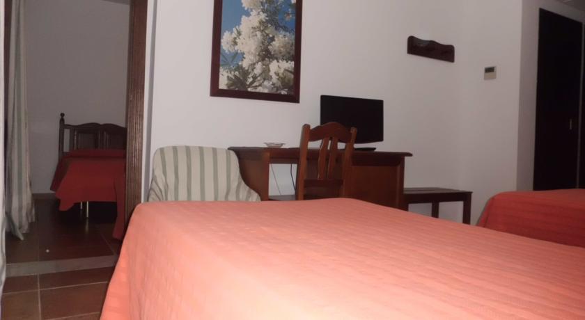 Imagen general del Hotel Tugasa Sierra Y Cal. Foto 11