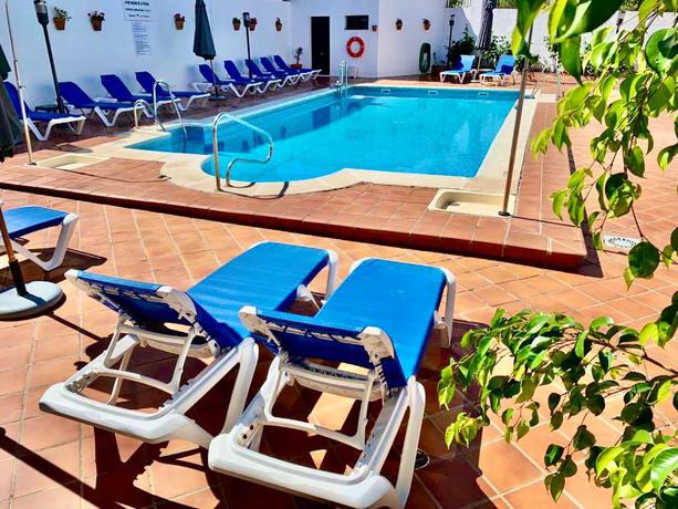 Imagen de la piscina del Hotel Tugasa Sierra Y Cal. Foto 19