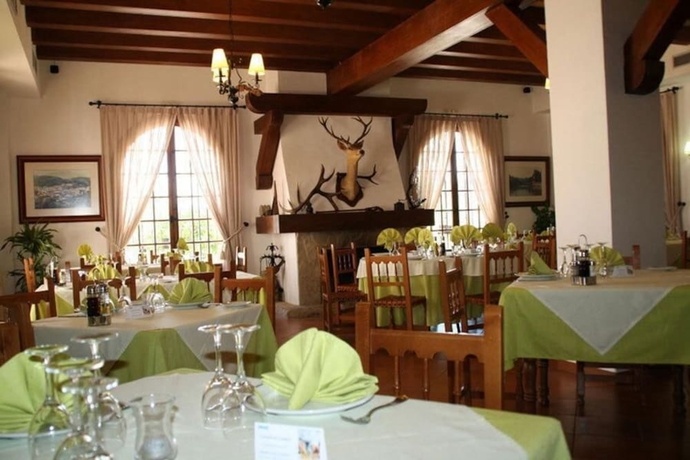 Imagen del bar/restaurante del Hotel Tugasa Villa Algar. Foto 5