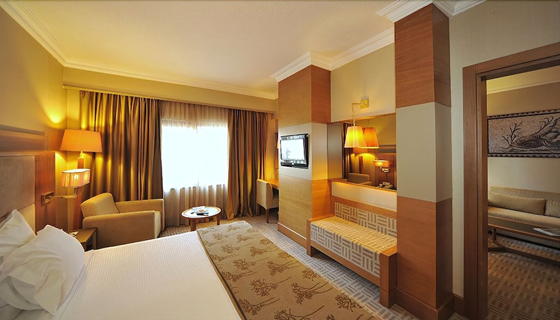 Imagen de la habitación del Hotel Tugcan. Foto 10