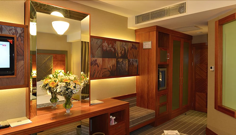 Imagen de la habitación del Hotel Tugcan. Foto 16