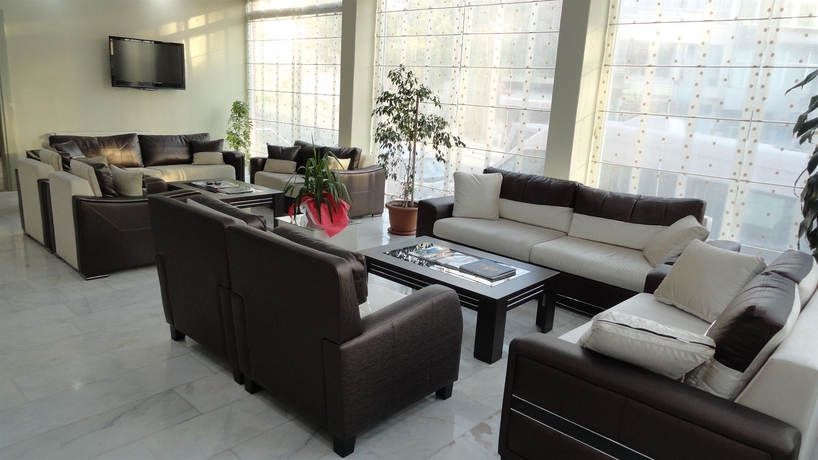 Imagen de los interiores del Hotel Tugra. Foto 12