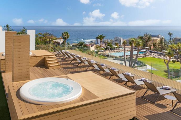 Imagen de la piscina del Hotel Tui Blue Atlantic Hills. Foto 7