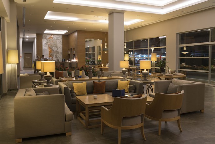 Imagen del bar/restaurante del Hotel Tui Blue Barut Andız - All Inclusive - Adults Only. Foto 6