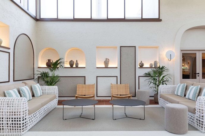 Imagen de los interiores del Hotel Tui Blue Budoni. Foto 15