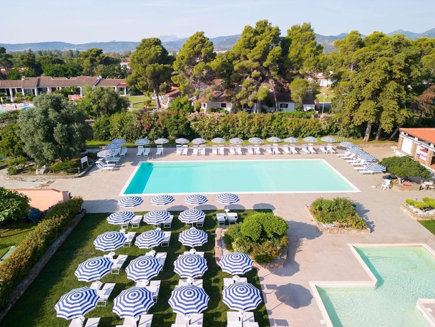 Imagen de la piscina del Hotel Tui Blue Budoni. Foto 19