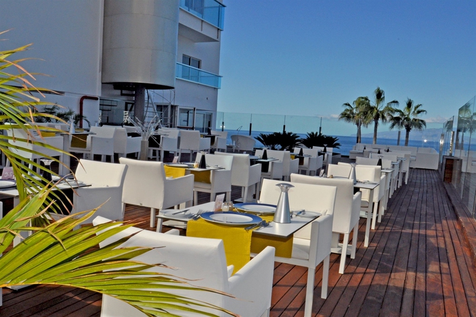 Imagen del bar/restaurante del Hotel Tui Blue Los Gigantes &ndash; Solo Adultos +16. Foto 2