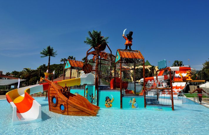Imagen de la piscina del Hotel Tui Blue Pascha Bay, ALANYA. Foto 19