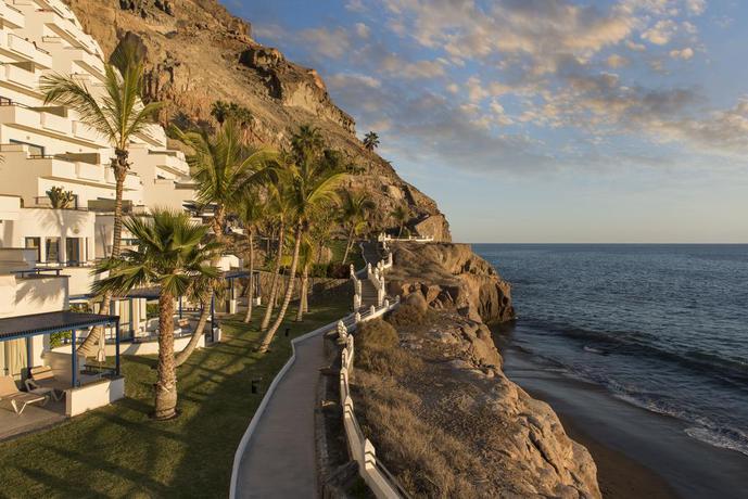 Imagen de los exteriores del Hotel Tui Blue Suite Princess - Adults Only. Foto 17