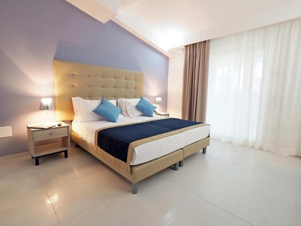 Imagen de la habitación del Hotel Tui Blue Tropea &ndash; Baia di Riaci Resort. Foto 7