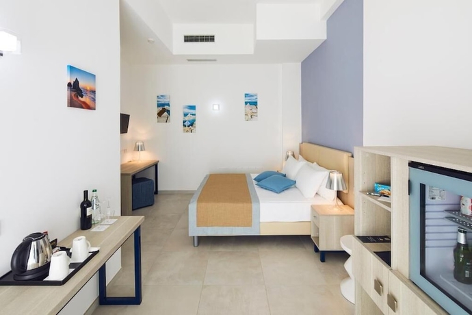 Imagen de la habitación del Hotel Tui Blue Tropea &ndash; Baia di Riaci Resort. Foto 8