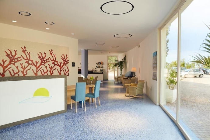 Imagen de los interiores del Hotel Tui Blue Tropea &ndash; Baia di Riaci Resort. Foto 19