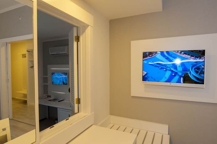 Imagen de la habitación del Hotel Tui Blue Tropical. Foto 5