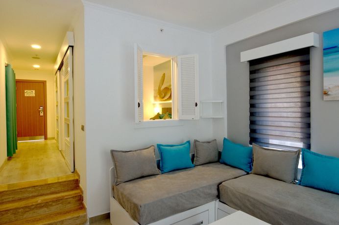 Imagen de la habitación del Hotel Tui Blue Tropical. Foto 15