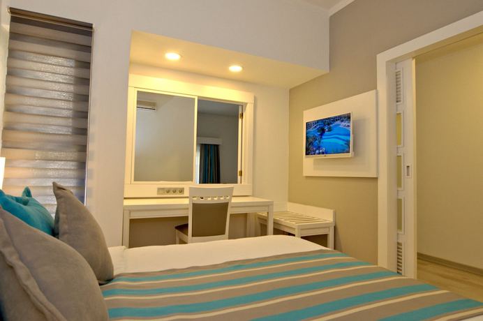 Imagen de la habitación del Hotel Tui Blue Tropical. Foto 16