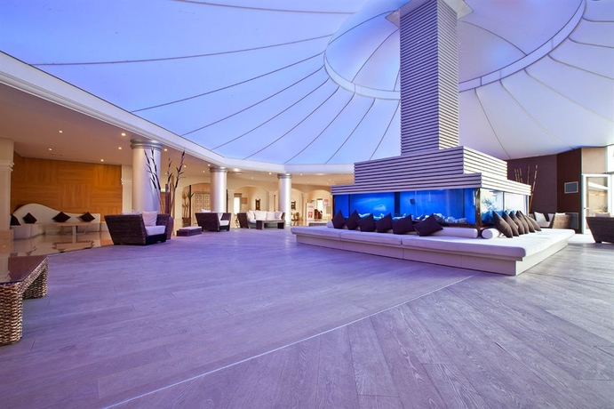 Imagen de los interiores del Hotel Tui Magic Life Bodrum. Foto 8