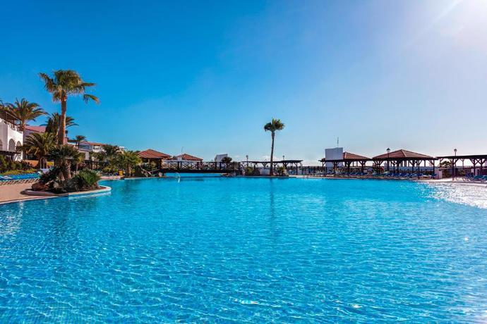 Imagen de la piscina del Hotel Tui Magic Life Fuerteventura - All Inclusive. Foto 32