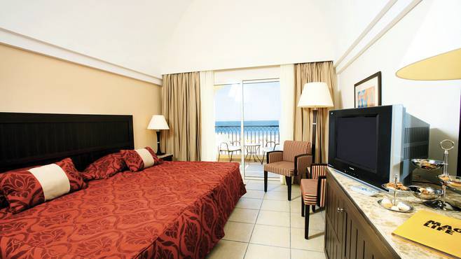 Imagen de la habitación del Hotel Tui Magic Life Kalawy. Foto 2