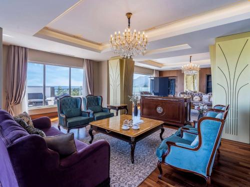 Imagen general del Hotel Tui Magic Life Rixos Beldibi +16 - The Land Of Legends Access. Foto 3