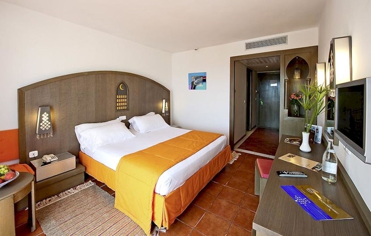 Imagen de la habitación del Hotel Tui Suneo Royal Kenz. Foto 7